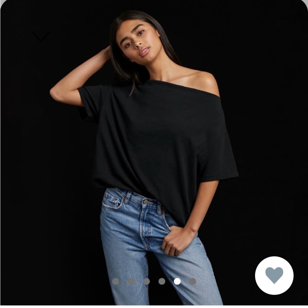 nuuds Off The Shoulder Tee